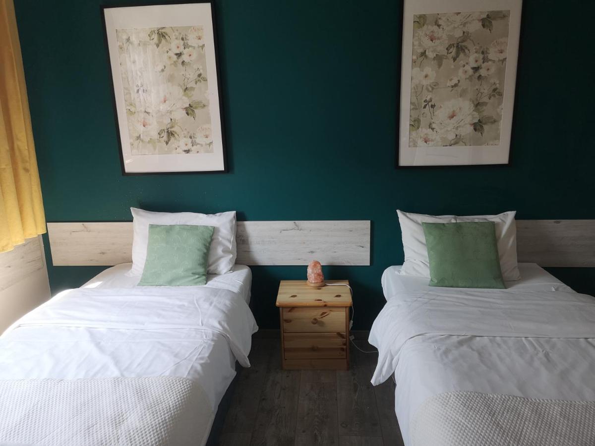 Apartamenty Jaskinia Solna รูดา ชลอสกา ภายนอก รูปภาพ