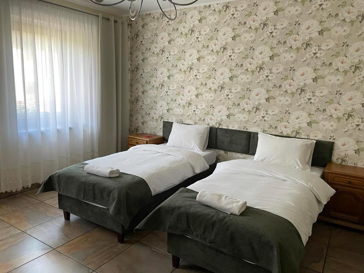 Apartamenty Jaskinia Solna รูดา ชลอสกา ภายนอก รูปภาพ