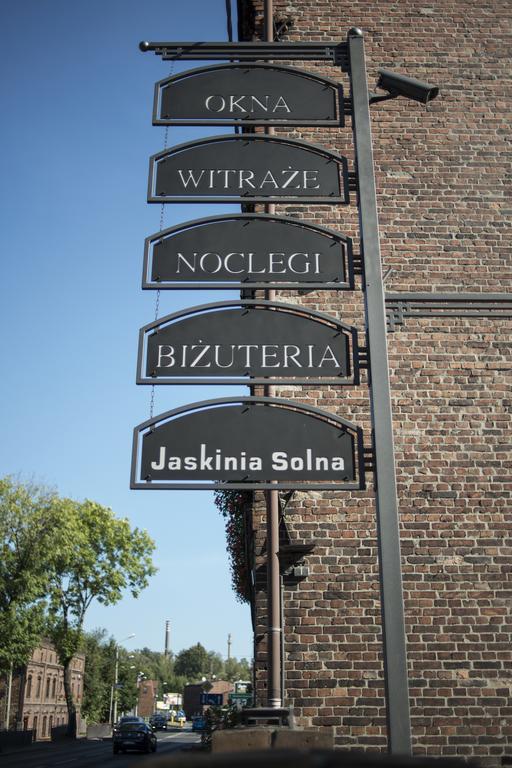 Apartamenty Jaskinia Solna รูดา ชลอสกา ภายนอก รูปภาพ
