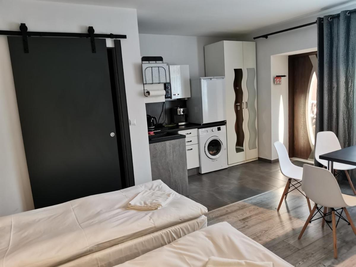 Apartamenty Jaskinia Solna รูดา ชลอสกา ภายนอก รูปภาพ