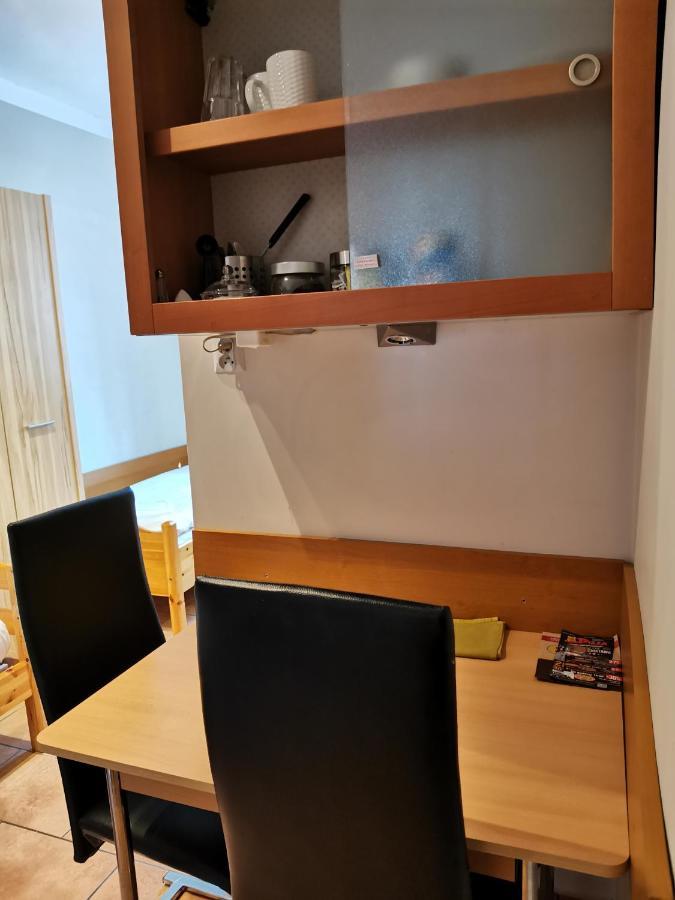 Apartamenty Jaskinia Solna รูดา ชลอสกา ภายนอก รูปภาพ